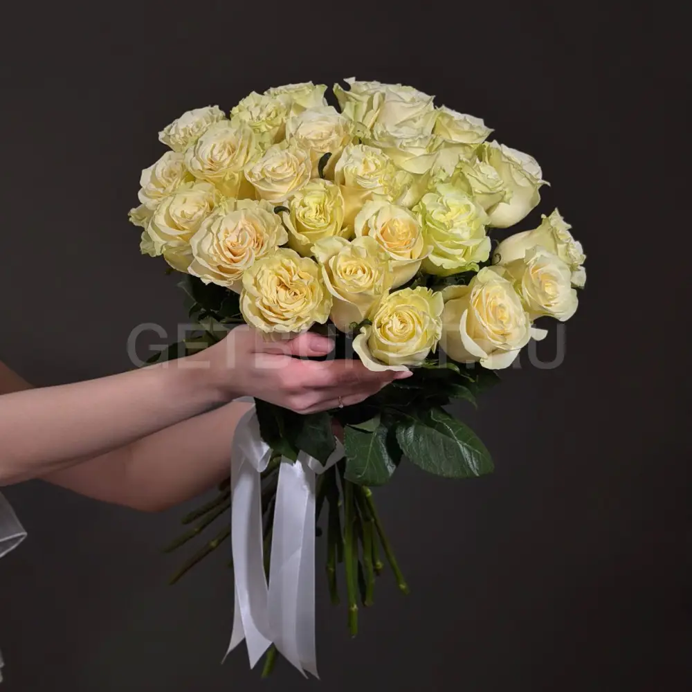 66046 Букет из 25 белых роз
